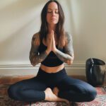 choice when buying yoga clothes